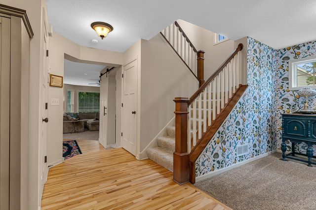 3373 Couchtown Path, Rosemount, MN 55068