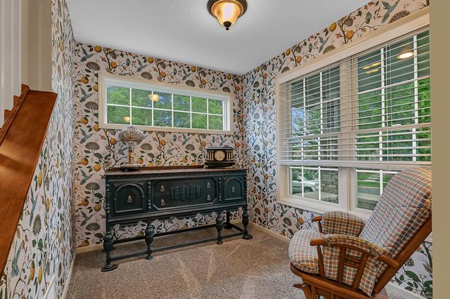 3373 Couchtown Path, Rosemount, MN 55068