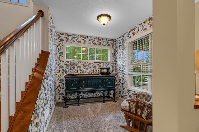 3373 Couchtown Path, Rosemount, MN 55068