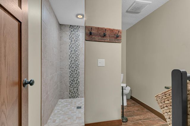 3373 Couchtown Path, Rosemount, MN 55068