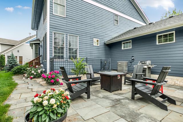 3373 Couchtown Path, Rosemount, MN 55068