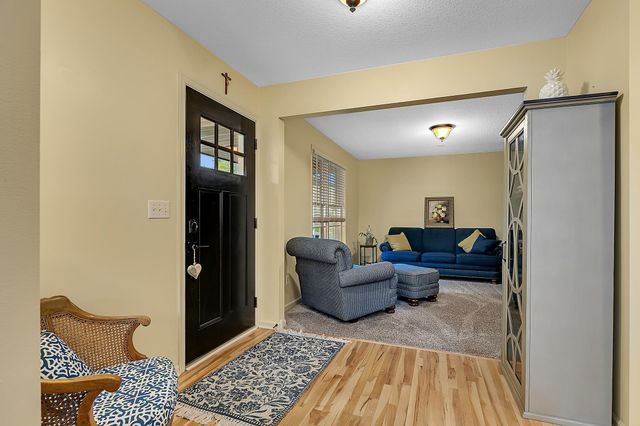 3373 Couchtown Path, Rosemount, MN 55068