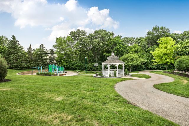 3373 Couchtown Path, Rosemount, MN 55068