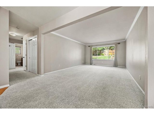 5477 S Cimarron Rd, Littleton, CO 80123