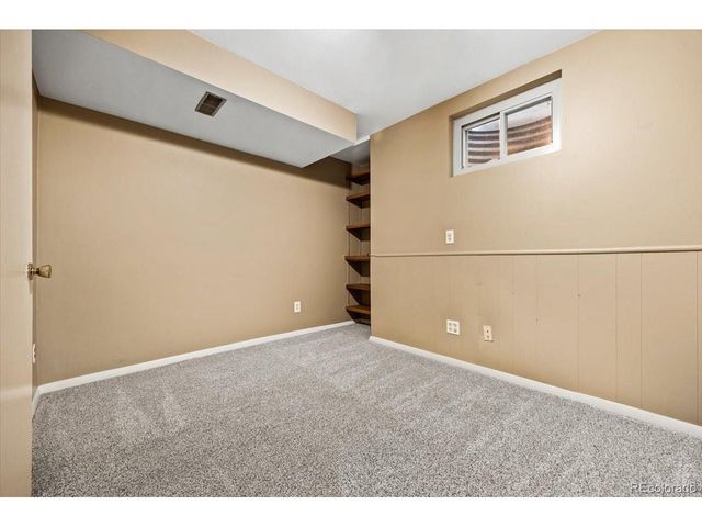 5477 S Cimarron Rd, Littleton, CO 80123