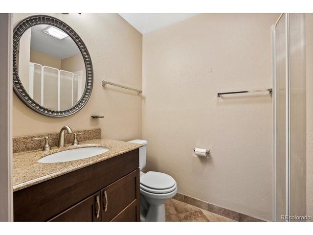 5477 S Cimarron Rd, Littleton, CO 80123