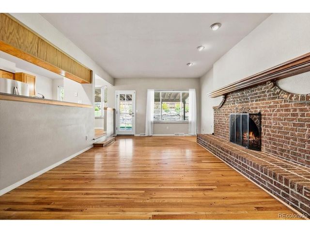 5477 S Cimarron Rd, Littleton, CO 80123