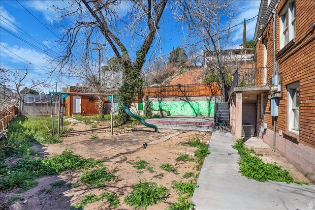 239 N MAIN ST, St. George, UT 84770