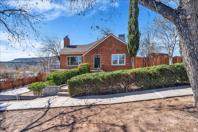 239 N MAIN ST, St. George, UT 84770