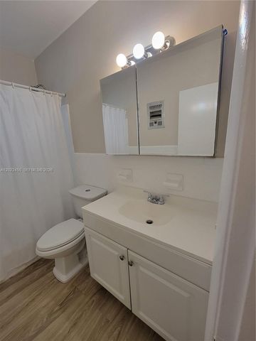 835 Lenox Ave 303, Miami Beach, FL 33139