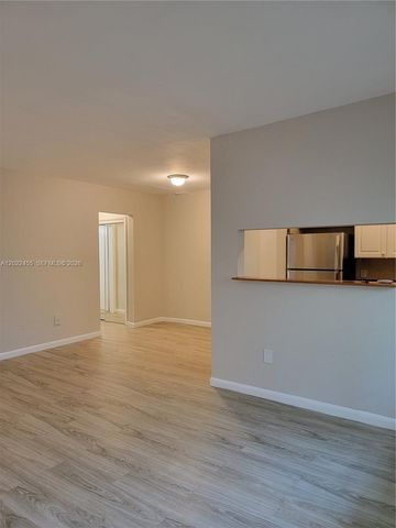 835 Lenox Ave 303, Miami Beach, FL 33139