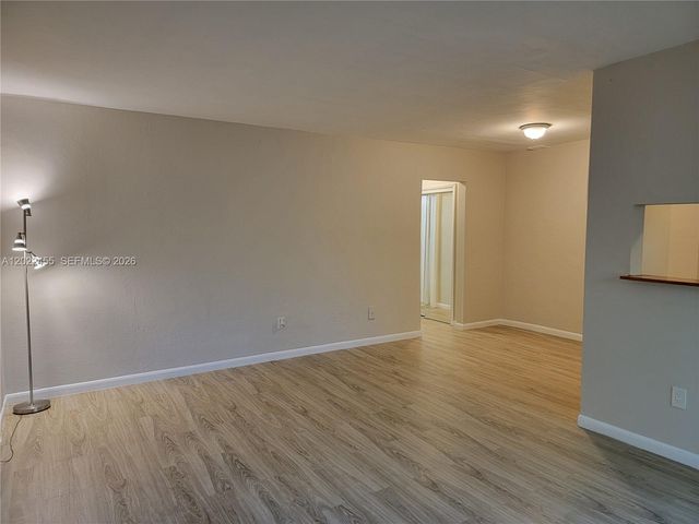 835 Lenox Ave 303, Miami Beach, FL 33139