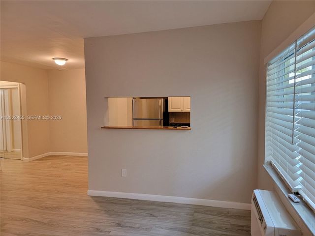 835 Lenox Ave 303, Miami Beach, FL 33139