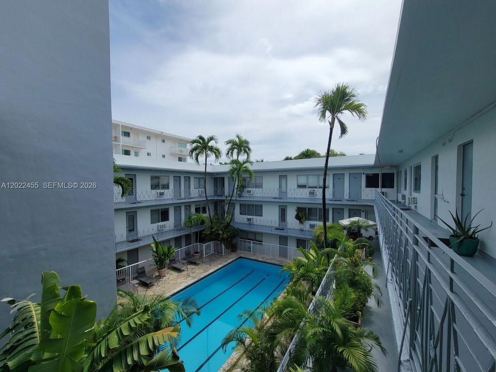 835 Lenox Ave 303, Miami Beach, FL 33139