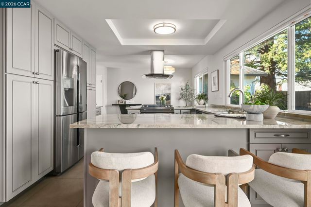 1727 Berrywood Ct, Concord, CA 94521