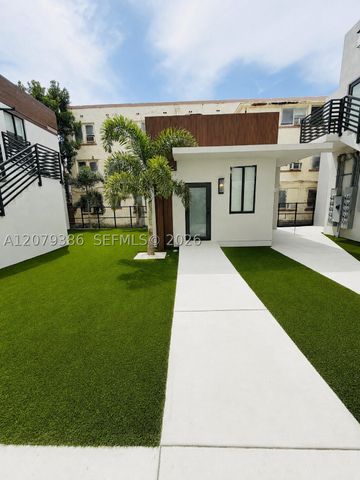 768 NW 2nd St 5, Miami, FL 33128