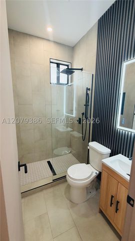 768 NW 2nd St 5, Miami, FL 33128
