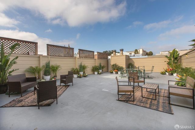 1960 Hayes Street 13, San Francisco, CA 94117