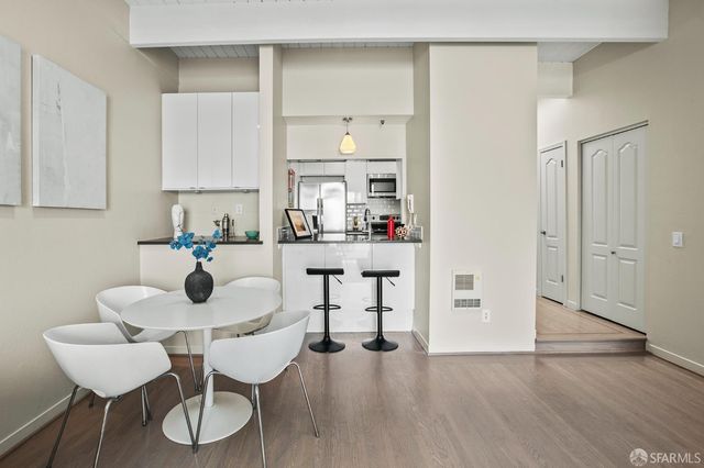 1960 Hayes Street 13, San Francisco, CA 94117