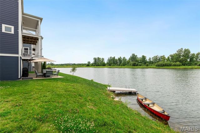 134 Suntan Way, St Charles, MO 63301