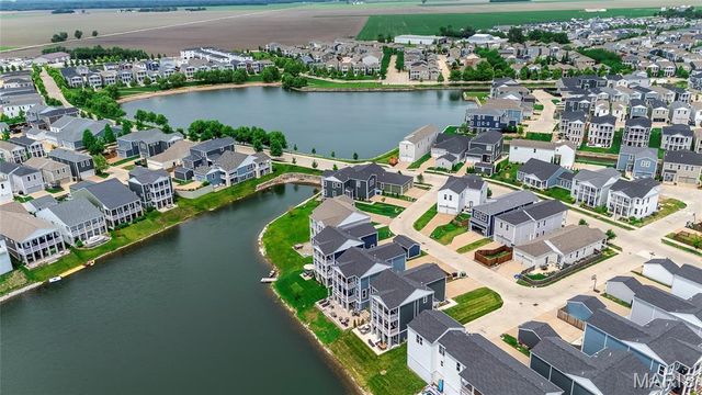 134 Suntan Way, St Charles, MO 63301