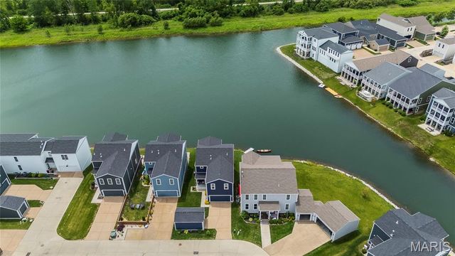 134 Suntan Way, St Charles, MO 63301