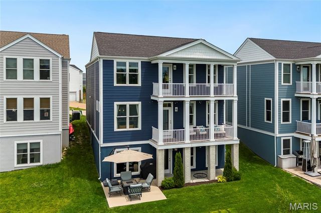 134 Suntan Way, St Charles, MO 63301