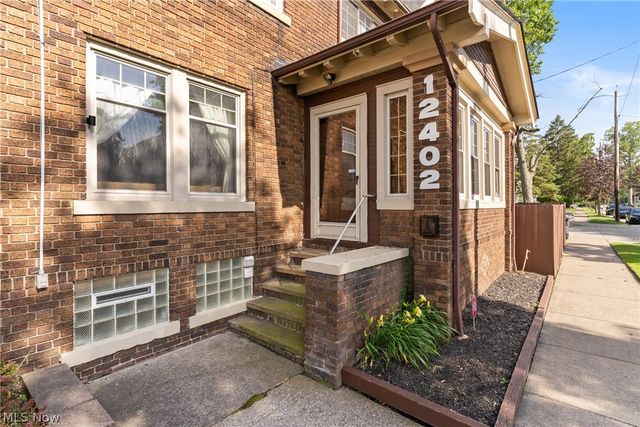 12404 Larchmere Boulevard, Cleveland, OH 44120