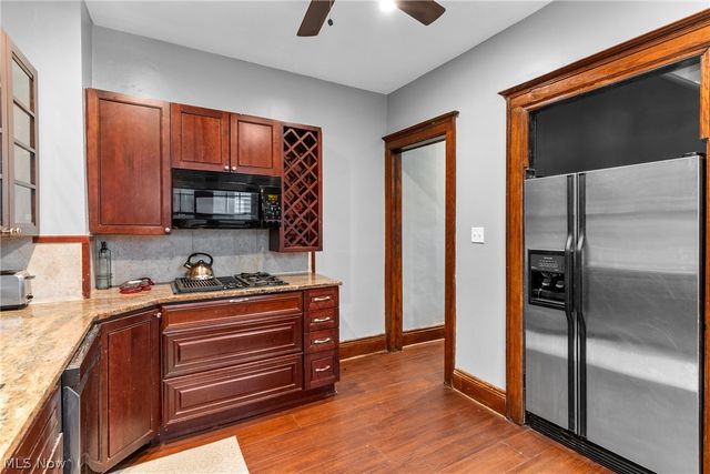 12404 Larchmere Boulevard, Cleveland, OH 44120