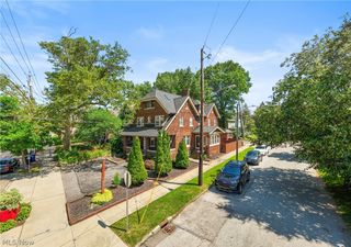12404 Larchmere Boulevard, Cleveland, OH 44120