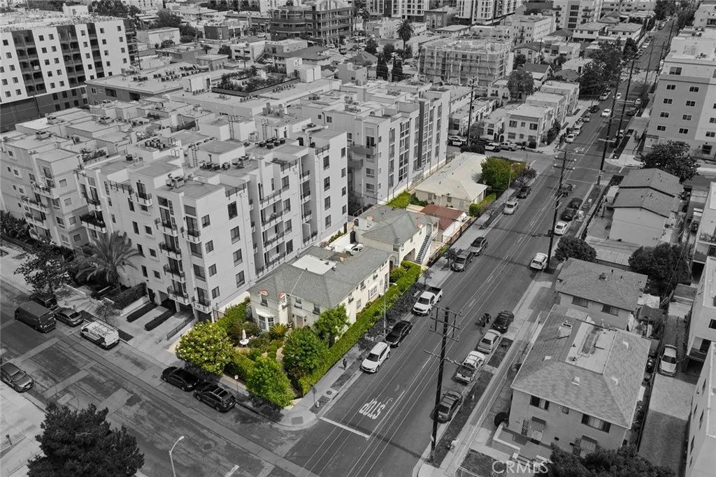 1056 S Serrano, Los Angeles, CA 90006