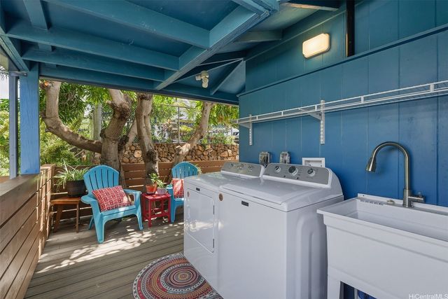 3622 A Maunalei Avenue A, Honolulu, HI 96816