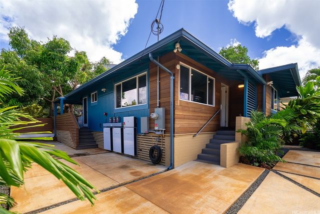 3622 A Maunalei Avenue A, Honolulu, HI 96816
