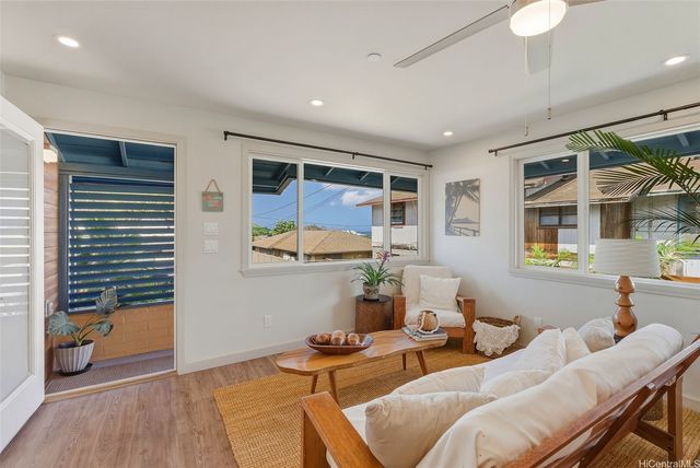 3622 A Maunalei Avenue A, Honolulu, HI 96816