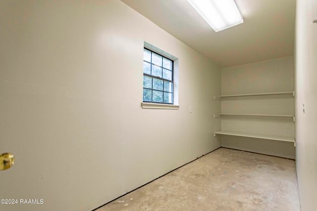 308 Burdin Road, Lafayette, LA 70508