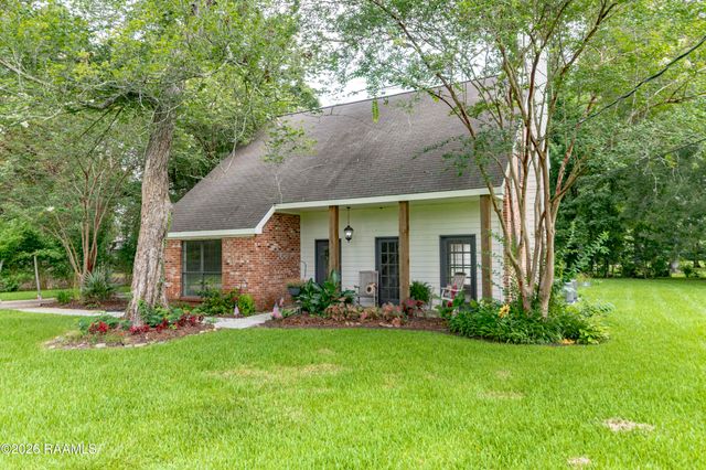 308 Burdin Road, Lafayette, LA 70508