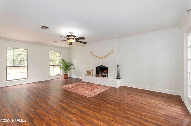 308 Burdin Road, Lafayette, LA 70508