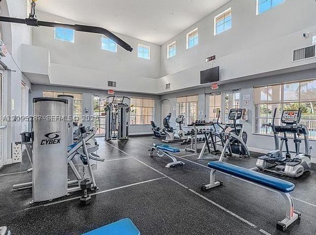 22231 SW 88th Path, Cutler Bay, FL 33190