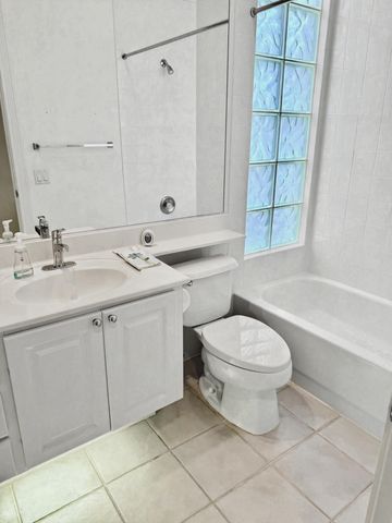 7800 Quida Drive, West Palm Beach, FL 33411