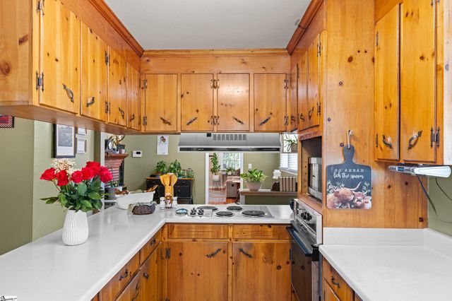 95 Lawrence Street, Lyman, SC 29365