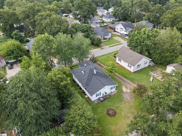 95 Lawrence Street, Lyman, SC 29365