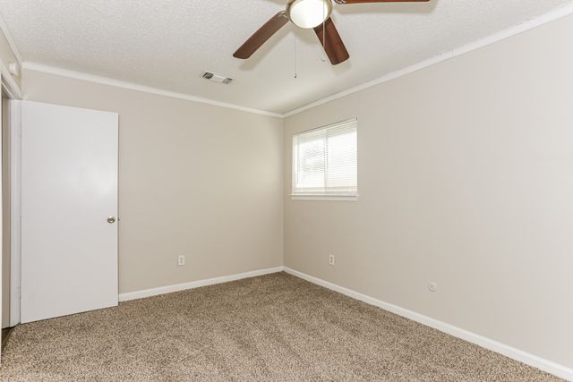 1602 Geraldine Lane, Arlington, TX 76010