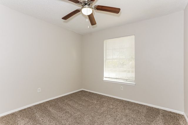 1602 Geraldine Lane, Arlington, TX 76010