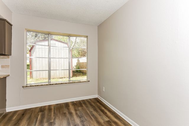 1602 Geraldine Lane, Arlington, TX 76010