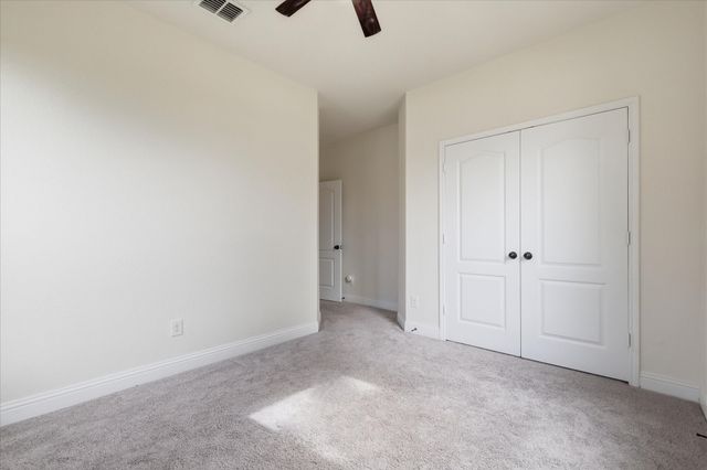2609 Wayne Avenue, Aubrey, TX 76227