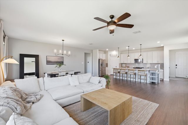 2609 Wayne Avenue, Aubrey, TX 76227