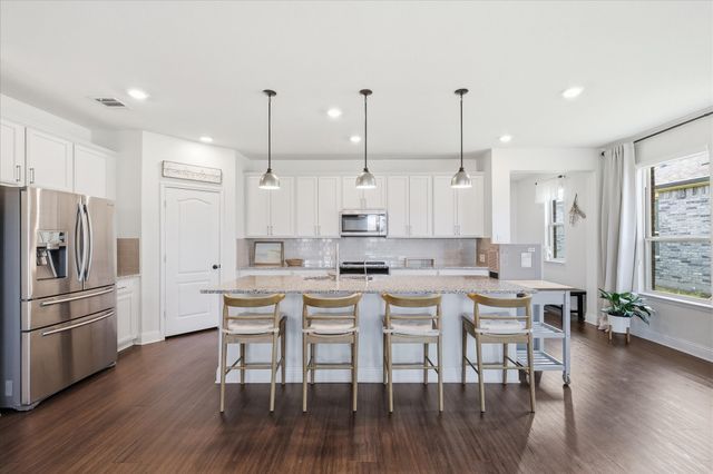 2609 Wayne Avenue, Aubrey, TX 76227
