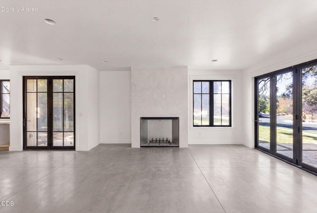 254 NW Congress Street 1 & 2, Bend, OR 97703