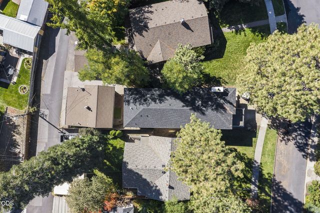 254 NW Congress Street 1 & 2, Bend, OR 97703