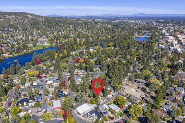 254 NW Congress Street 1 & 2, Bend, OR 97703